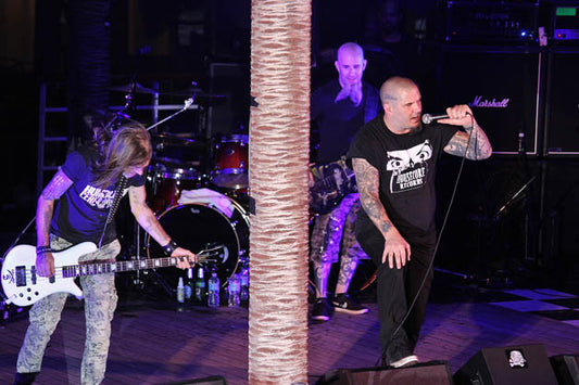 Philip Anselmo, Rex Brown, Scott Ian, Chuck Billy + More Jam Pantera Classics on Motorhead Cruise Read More: Metal Allegiance Rip Through Pantera Classics